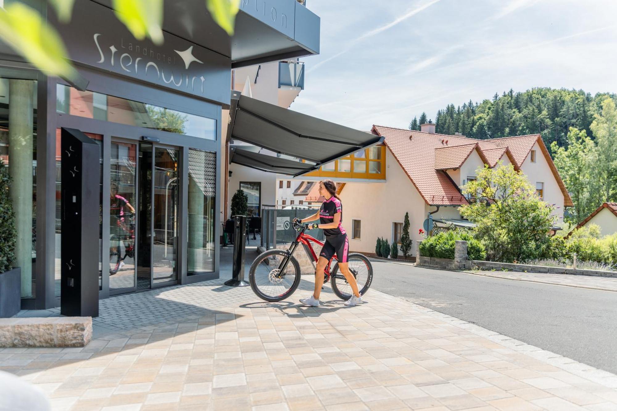 Landhotel Sternwirt Wellness Hogen Exterior foto